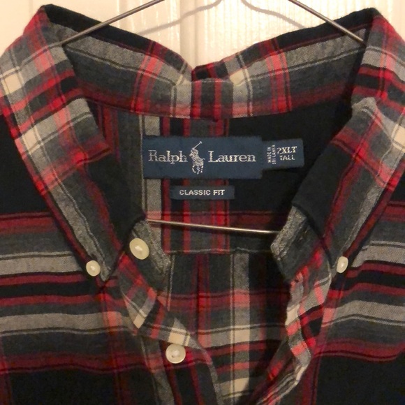 Ralph Lauren Classic fit button down - Picture 2 of 5
